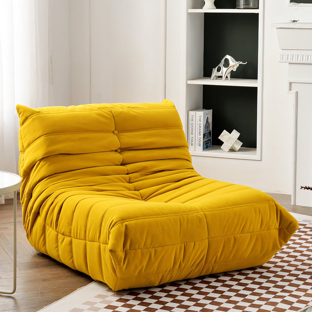 Furnavo Tatami-Style Single Sofa with Caterpillar Design
